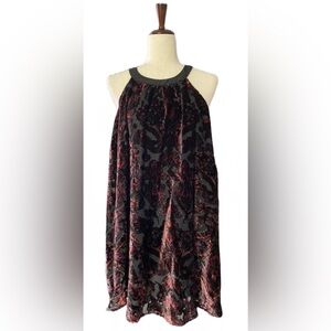 Torrid Sleeveless Halter Paisley Burnout Velvet Tunic Top Size 3X/22-24